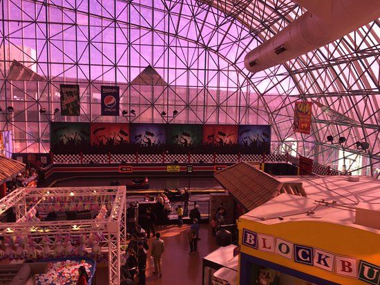 アドベンチャードーム テーマパーク